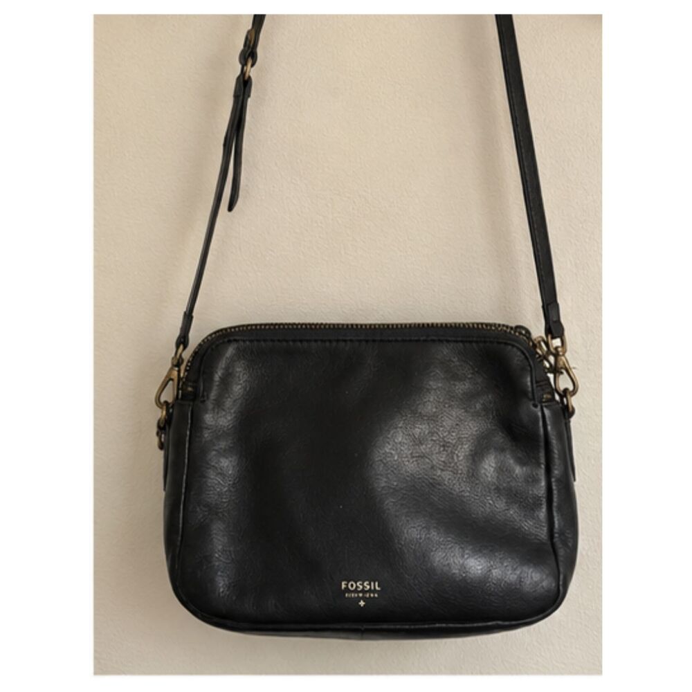 Fossil Black Leather Crossbody Bag Small Zip Shoulder Purse